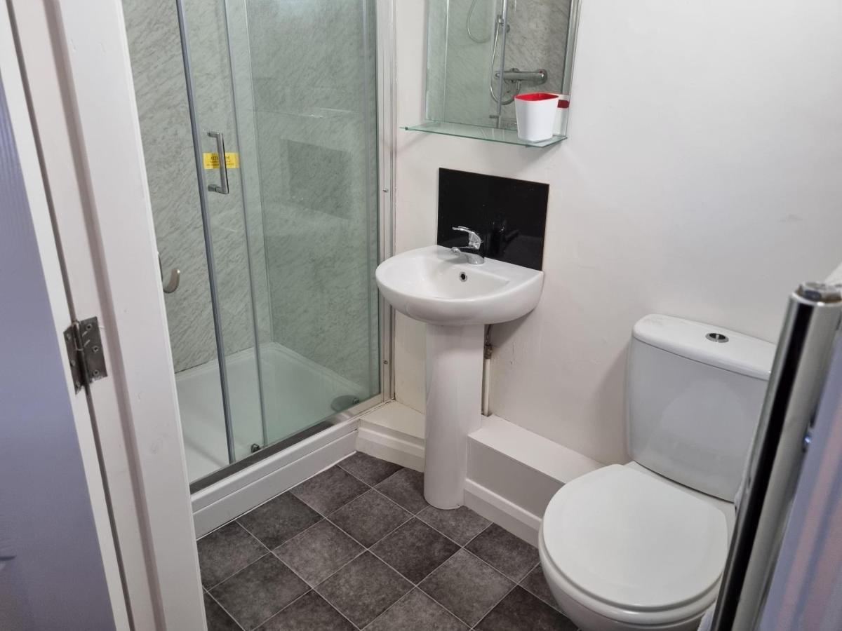 2 The Green, Exceptional Large House, Sea Views Loads Of Bathrooms Сийтън Карю Екстериор снимка