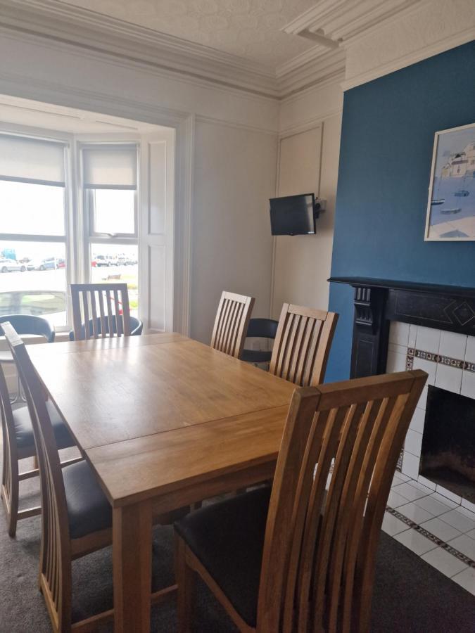 2 The Green, Exceptional Large House, Sea Views Loads Of Bathrooms Сийтън Карю Екстериор снимка