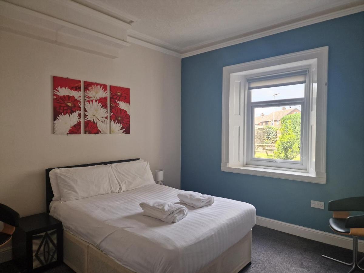 2 The Green, Exceptional Large House, Sea Views Loads Of Bathrooms Сийтън Карю Екстериор снимка